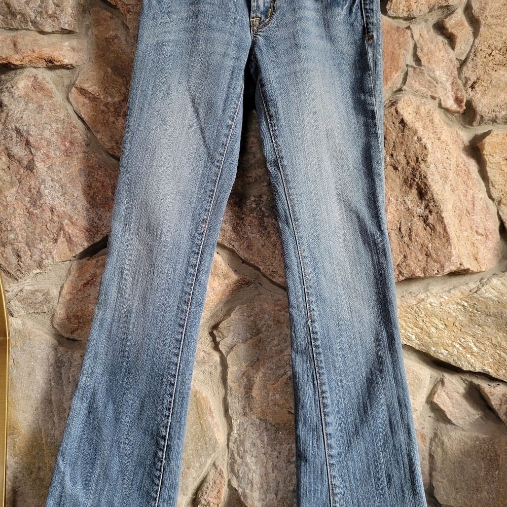 SEVEN7 JEANS LIKE NEW - Picture 2 of 5